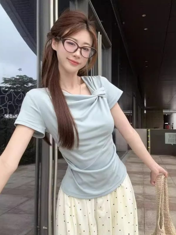 Milk silk majica s kratkim rukavima, jednobojna, okrugli izrez, sastav: poliester 95%+ i spandeks <30%