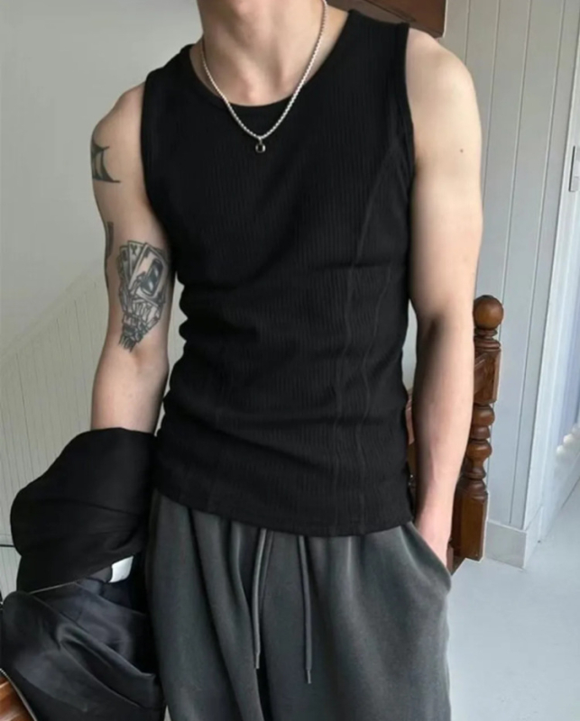 Muški bezrukavni T-shirt vest, okrugli izrez, prozračni poliester materijal, ljeto, slim kroj