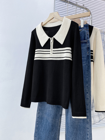 Női polo nyakú kötött felső, tagolt csíkokkal, laza fazon, gyapjú anyag, hosszú ujjú, háromdimenziós szabás