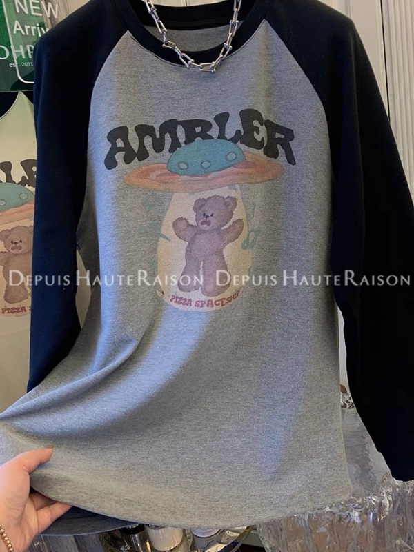 T–shirt od brushed viskoze s anime uzorkom, kapuljača, dugi rukavi, širok kroj