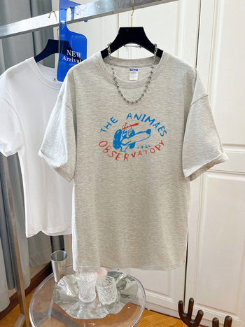Pamučni ispisani T-shirt s kratkim rukavima, slobodan kroj, okrugli izrez