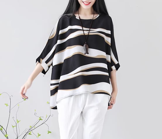 Prugasti pamuk T-shirt s okruglim izrezom, polu rukav, pamuk-blend (30–50% pamuka), Ljeto 2024