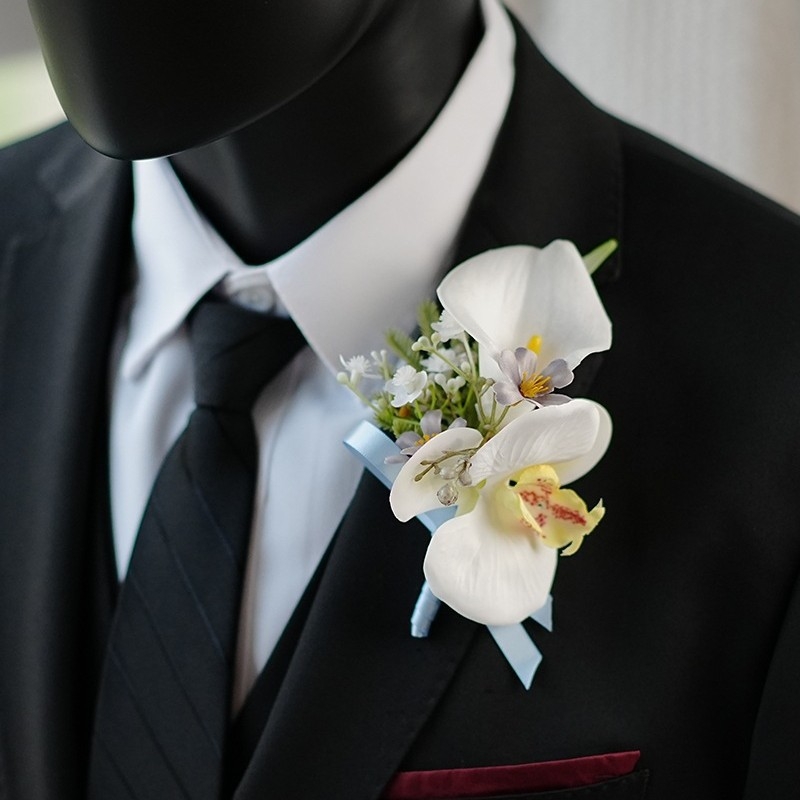 Miško stiliaus vestuvinis corsage rinkinys jaunikiui, nuotakai, jaunikio palydovams ir tėvams, šeimos riešo corsage