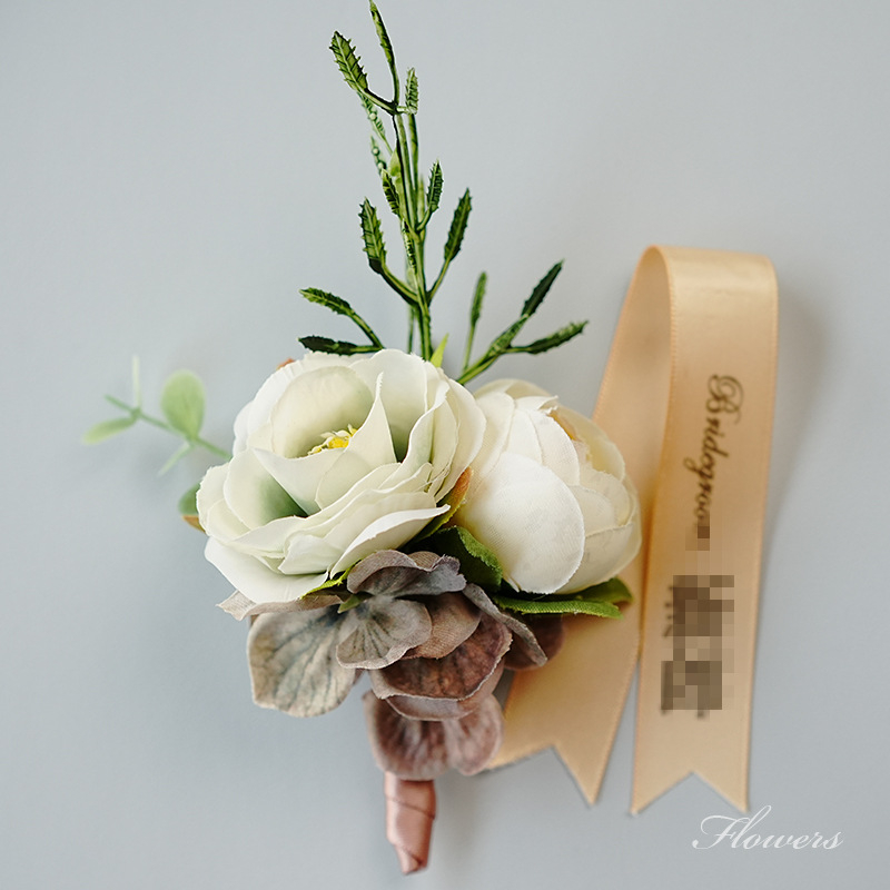 Miško stiliaus vestuvinis corsage rinkinys jaunikiui, nuotakai, jaunikio palydovams ir tėvams, šeimos riešo corsage