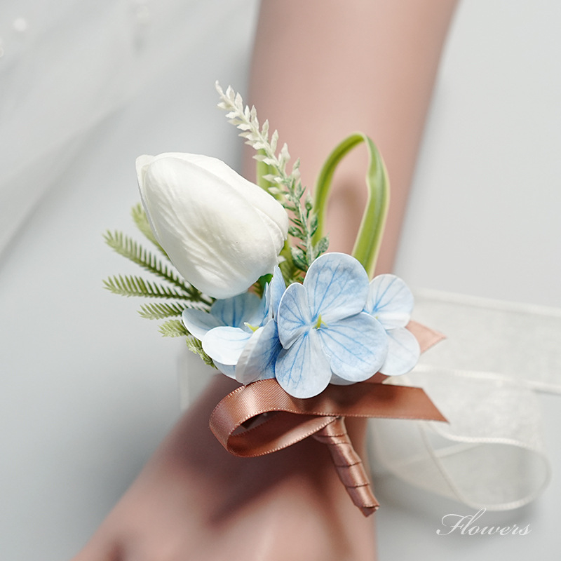 Miško stiliaus vestuvinis corsage rinkinys jaunikiui, nuotakai, jaunikio palydovams ir tėvams, šeimos riešo corsage