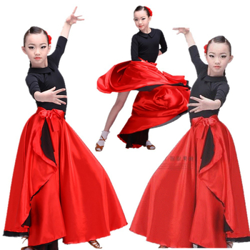 Costum de antrenament pentru dans latin pentru femei, cu fustă jumătate pentru Paso Doble – Primăvara 2025, țesătură poliester 95%+, croială compozită, stil etnic