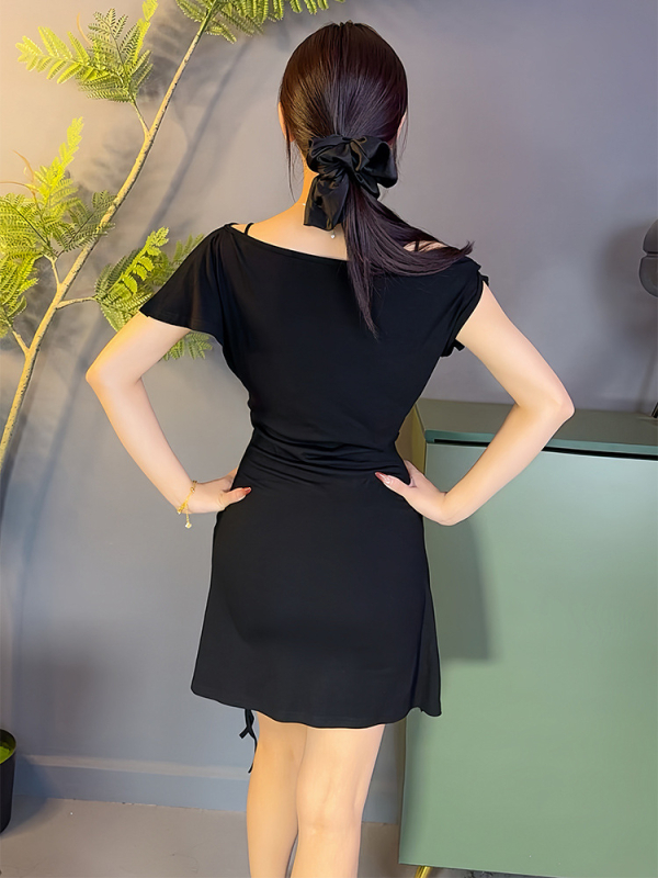 Sieviešu latīņu deju kleita ar neregulāru malu trenēšanai (Poliesteris; galvenais audums 50–70% cits; Spandekss <30%; Patchwork; Elegants pilsētas stils)