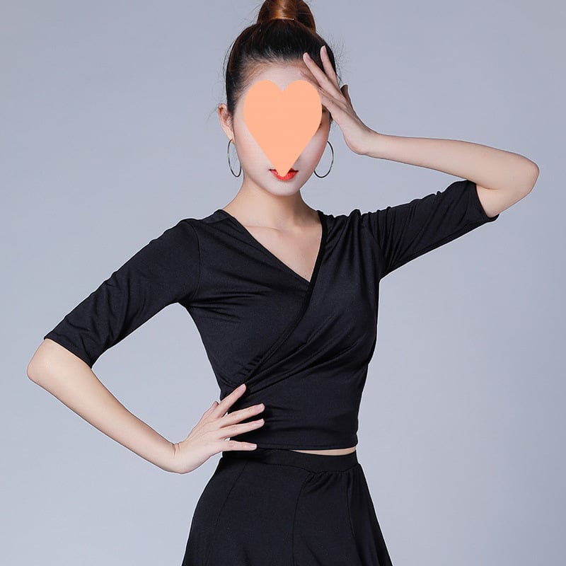 Ženski plesni top – Latino i Ballroom ples; Materijal: bambusova vlakna s ugljikom; Sastav: bambusova vlakna; Pogodno za latino i ballroom ples