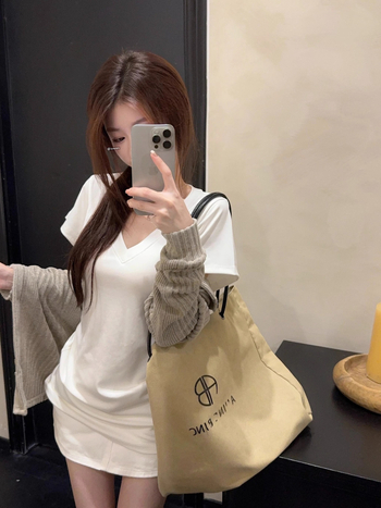 Kardigan jakna u korejskom stilu | oversize, viskozni materijal, dugi rukavi, V-dekolte, izvezeni detalji