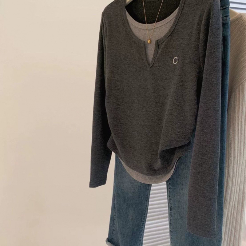 Majica s V izrezom, Slim fit, dugi rukavi, lažni dizajn dvaju dijelova (Materijal: Derong; Stil: pulover, urban; Rukavi: dugi; Duljina: normalna)