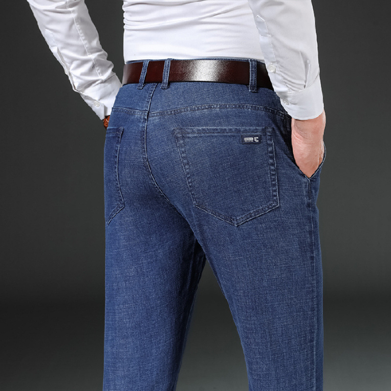 Traperice ravnog kroja, srednji pojas, zatvarač, pamuk denim s mikroelastičnošću