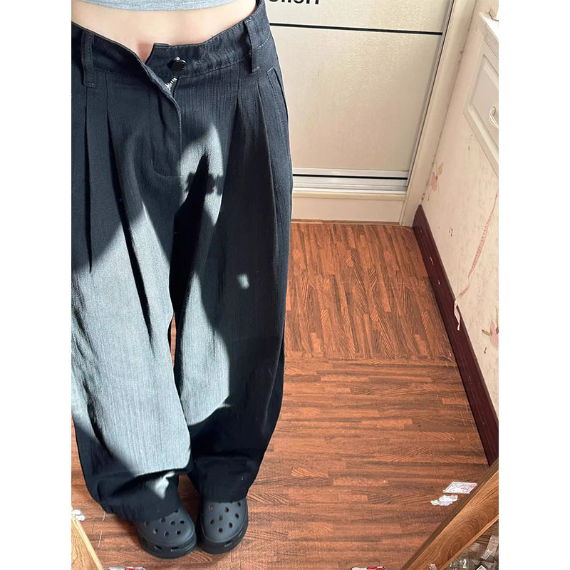 Τζιν με ψηλή μέση, ίσια γραμμή, ντένιμ με 50–70% βαμβάκι, μικροελαστικότητα