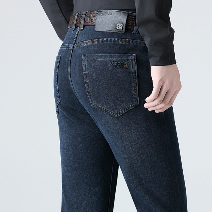 Muške klasične traperice ravnog kroja, visokim strukom, debeli denim, izgrebani efekt, zip
