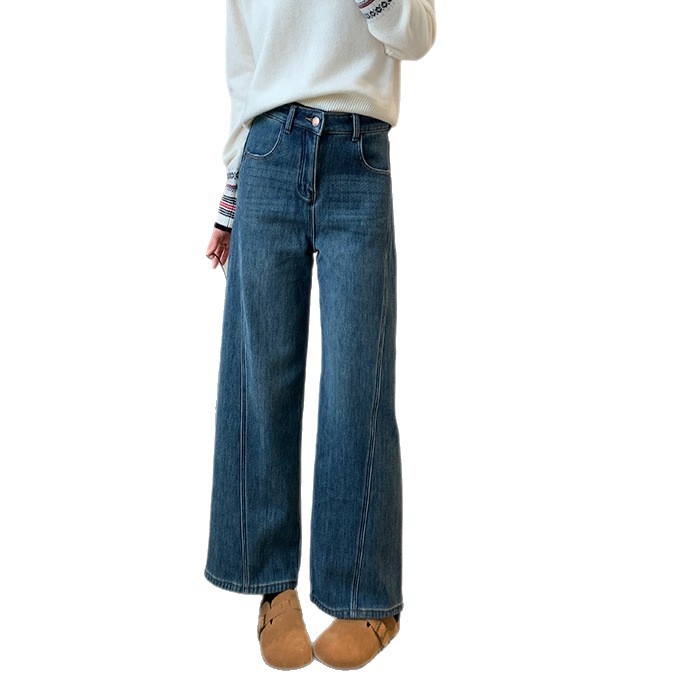 Τζιν από ντένιμ με ψηλή μέση και φαρδιά πόδια (ντένιμ ύφασμα; επένδυση φλίς; υψηλή μέση; φαρδιά γραμμή)