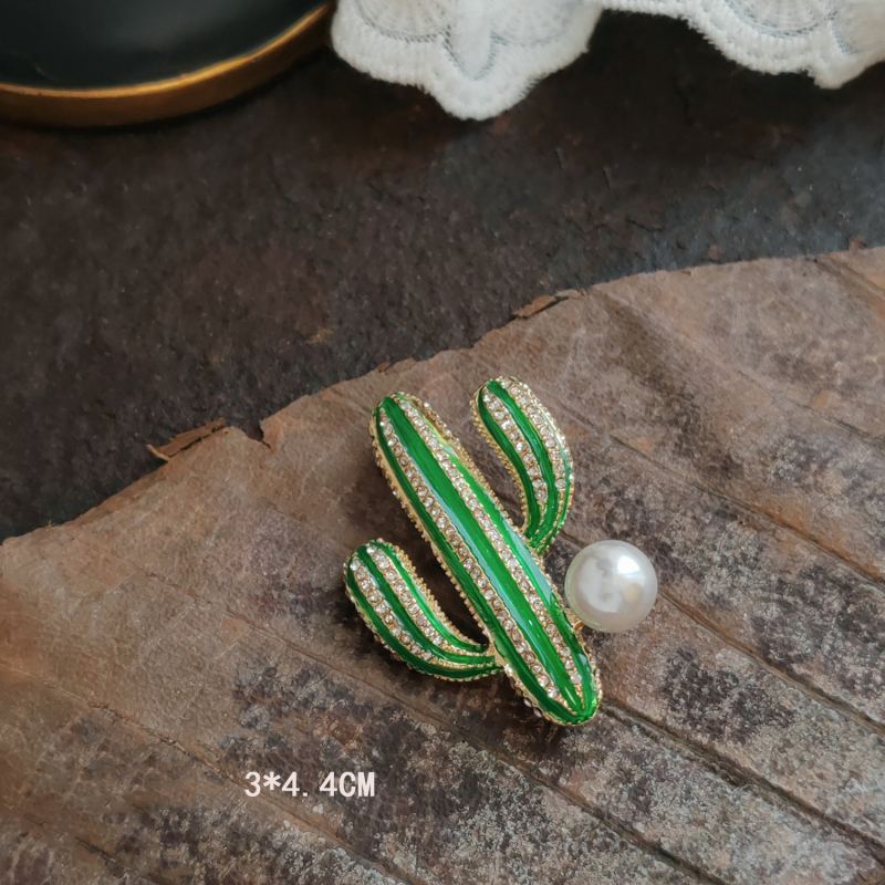 Broš Lily of the Valley motiiviga, tsink sulam, retro stiil, käsitsi maalitud emalileht, unisex, suvi 2024 väljalase