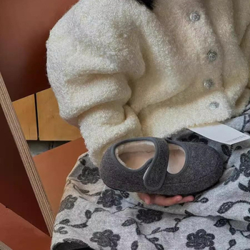 Zimske Mary Jane cipele za djecu s umjetnom kožom, Velcro zatvarač, kompozitna potplata, srednja debljina, japanski stil (umjetna koža; kompozitna potplata; srednja debljina; Velcro zatvarač; japanski stil)