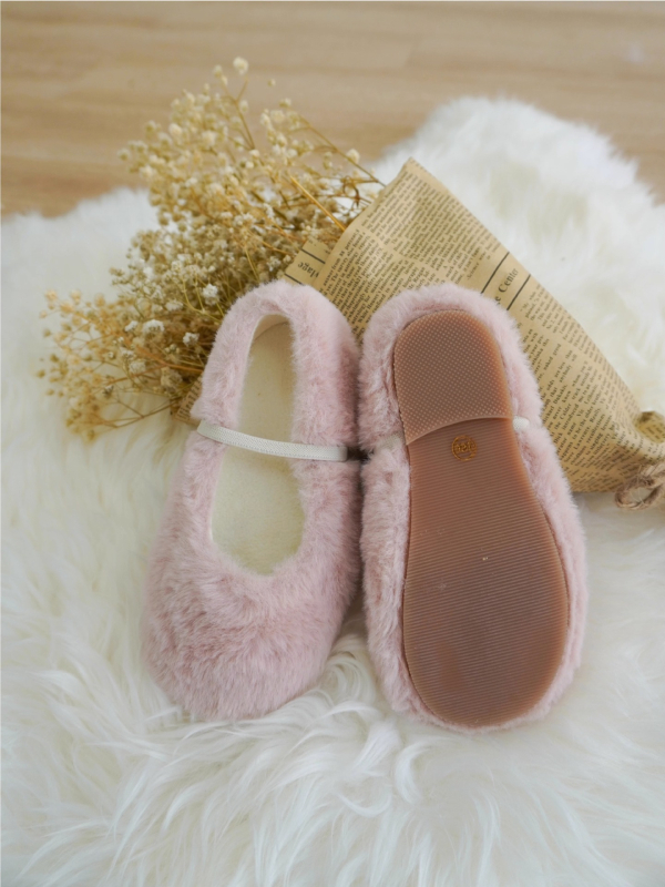 Dječje zimske cipele s krznom - gumena potplat, slip-on, gornji dio od prave kože, korejski stil, jednobojne