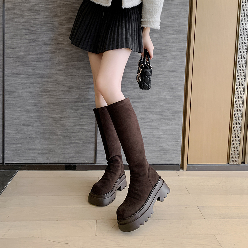 Μπότες ιπποτών πάνω από το γόνατο με επάνω μέρος από σουέντ, ψηλό σωλήνα, χοντρό τακούνι, εσωτερική επένδυση από γνήσιο δέρμα, φερμουάρ πίσω