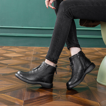 Botine Martin pentru femei, piele de prim strat, stil britanic, fermoar lateral, toc gros 3-5 cm, căptușeală interioară din lână pură.