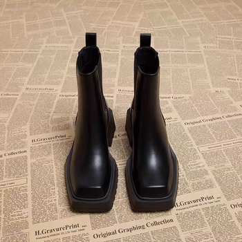 Ženske Martin čizme - Sintetička koža, Gumena potplata, Kvadratni vrh, Debeli potpetica 6–8 cm