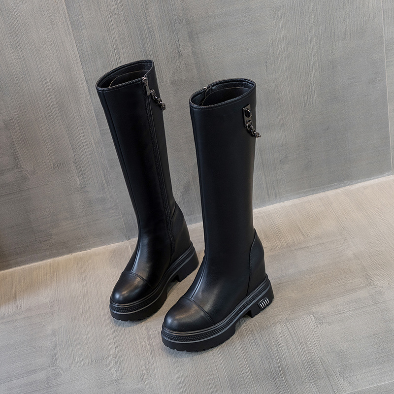 Jazdecké čižmy s britským štýlom, nad kolená, z mikrovlákna, výška opätku 3–5 cm, bočný zips, podrážka z polyuretánu, teplé a odolné
