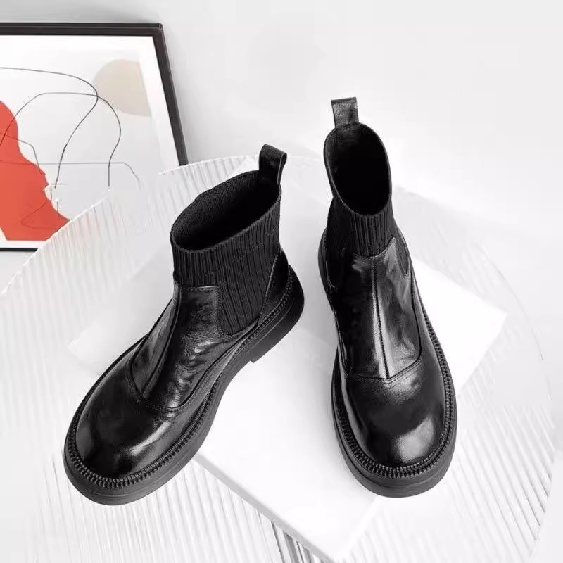 Ženske Martin čizme, gornji dio od mikrovlakna, gumeni đon, niski kot, debeli 3–5 cm peta