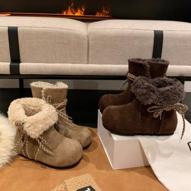 Ženske kratke čizme s unutarnjim povećanjem visine za zimu - nubuk gornji dio, gumeni potplat, uložak od umjetnog pliša, unutarnja obloga od umjetnog pliša, vezanje šnirama, okrugli vrh
