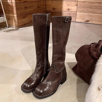 Ženske jahačke čizme, gornji dio od mikrovlakna, okrugli vrh, bočni zatvarač, debeli pet