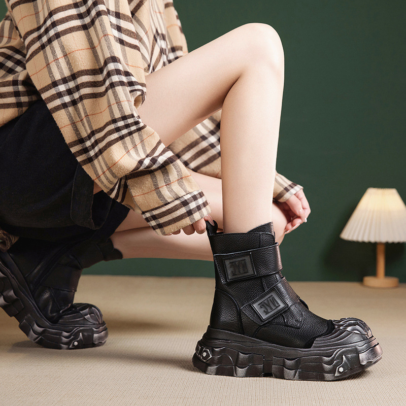 Cizme Martin pentru femei cu toc înalt, piele naturală, talpă din cauciuc, fermoar lateral, gambă medie, stil britanic