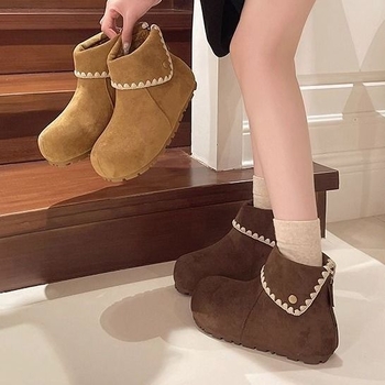 Ženske Martin čizme od suedea, gumena potplata, latex ulošak, pliš unutrašnja podstava, zatvarač na stražnjoj strani, 3-5 cm petu