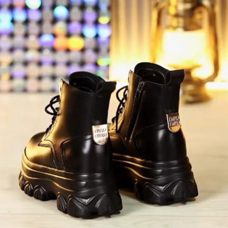 Čizme od prave kože, kompozitna potplata, srednje visine pete 3–5 cm, bočni zip