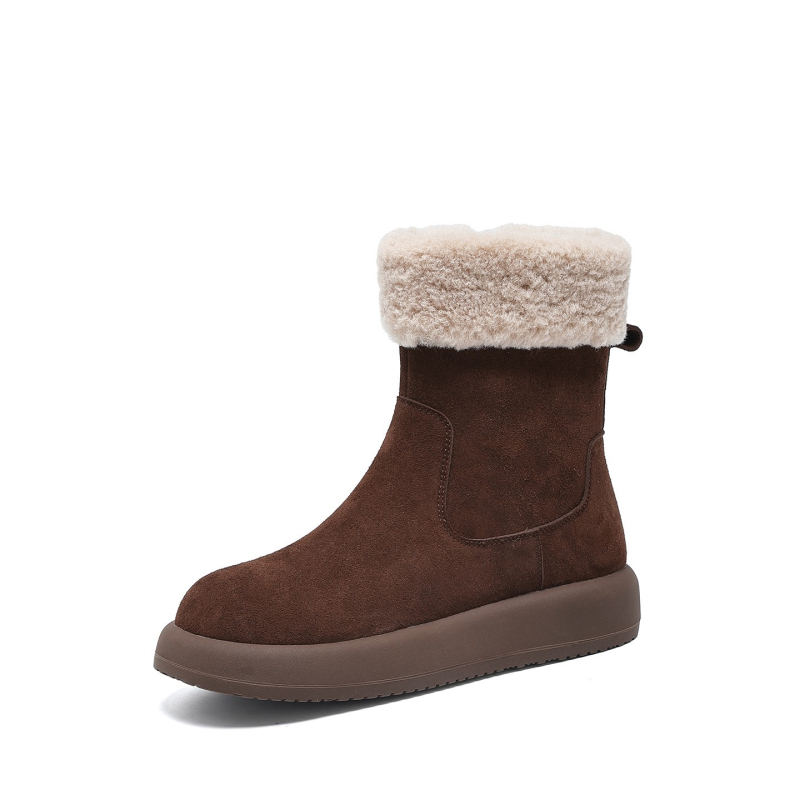 Ženske zimske čizme Martin — podstavljene fleece-om, gornji dio od velura, bočni zatvarač, niski obod gležnja, zaobljena špička, 3–5 cm visok pet