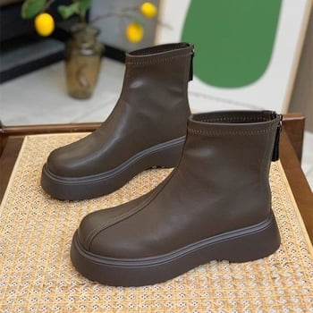 Ženske Chelsea čizme | Povećanje visine uz debelu gumenu potplat, srednja peta 3-5 cm, srednja visina čizme, stražnji zatvarač, gornji materijal: Super Fiber