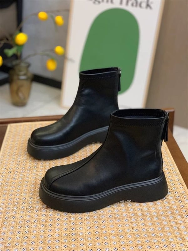Ženske Chelsea čizme | Povećanje visine uz debelu gumenu potplat, srednja peta 3-5 cm, srednja visina čizme, stražnji zatvarač, gornji materijal: Super Fiber