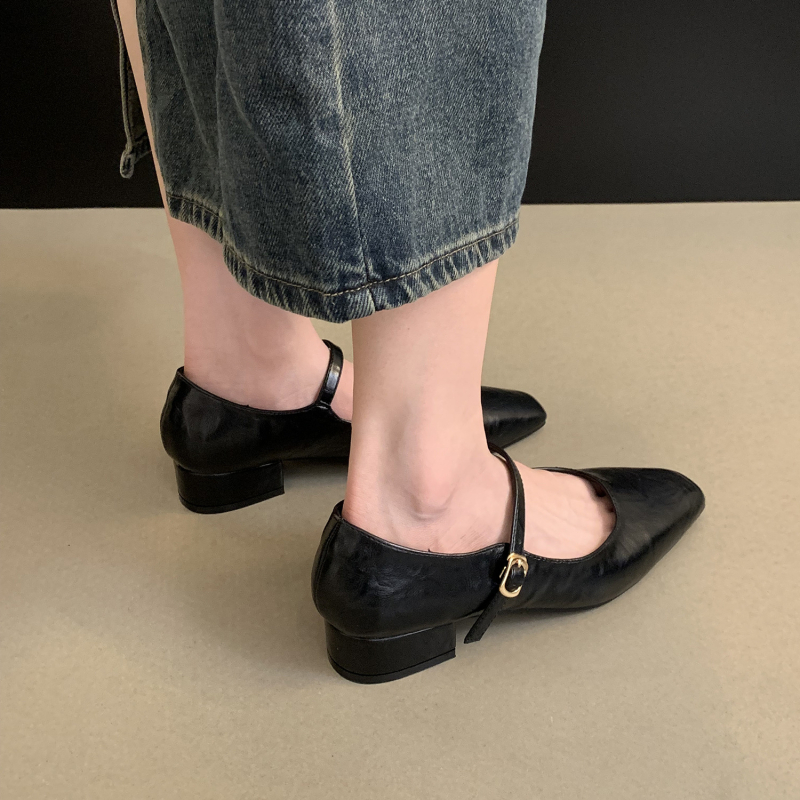 Mary Jane cipele, kvadratnog nosa, gornji dio od mikrovlakna, slip-on, niski masivni potplat