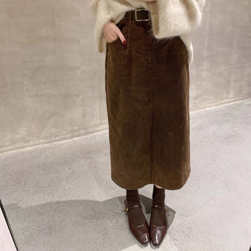 Mary Jane cipő, koreai stílus, négyszögletes orr, csatos zárás, alacsony sarok