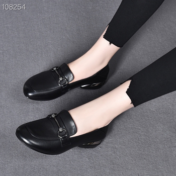 Ženske loafers od sintetičke kože, niski potpetica 1-3 cm, zaobljena prednja, PU ulošak