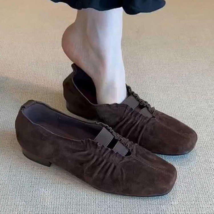 Ženske velur loaferice s kvadratnim nosom, plisirani dizajn, elastična jednostavna traka, niski debeli pet i gumeni potplat
