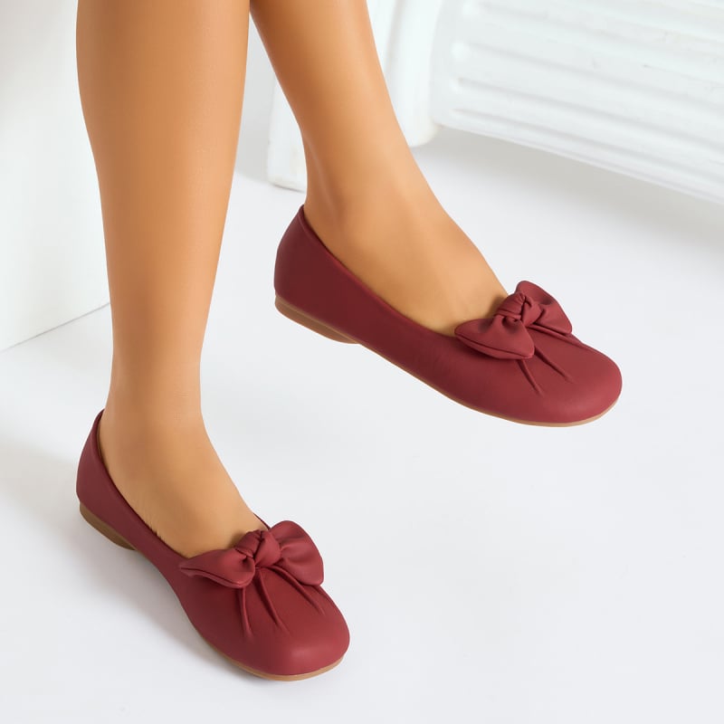 Mary Jane loaferi, moderni minimalistički stil, PU gornji dio, okrugli nos, niski potpetica 1–3 cm, gumeni potplat