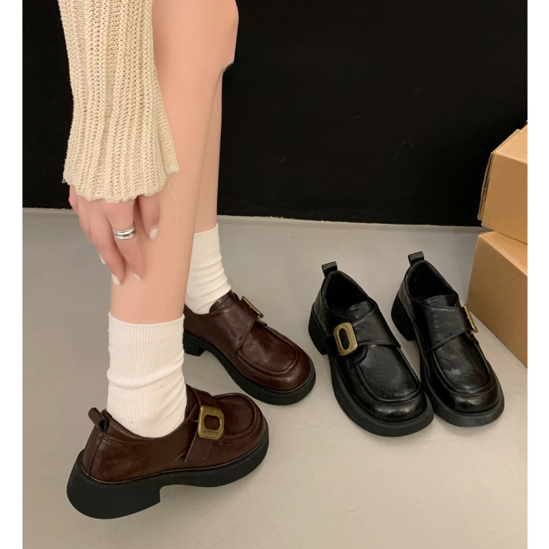 Ženske loaferice od mikrovlakna, okrugli vrh, slip-on, niski pet 1–3 cm, gumeni đon