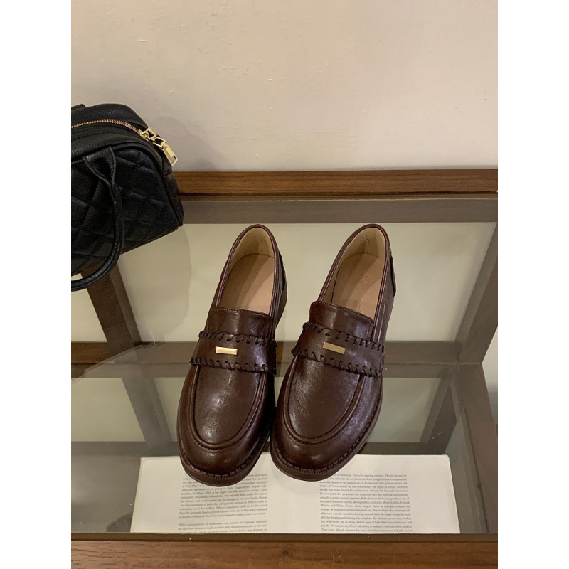 Ženske slip-on loaferice s debelim potplatom, okrugli vrh, gumeni gornji dio, gumena potplata, mikrovlaknena podstava