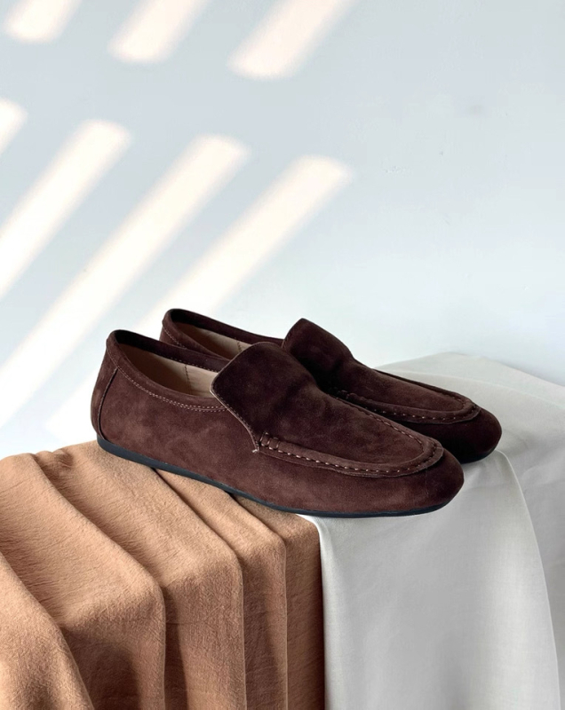 Дамски лоуфъри от набук, без връзки, с подплата от овча кожа — кръгъл нос, ниска плоска подметка