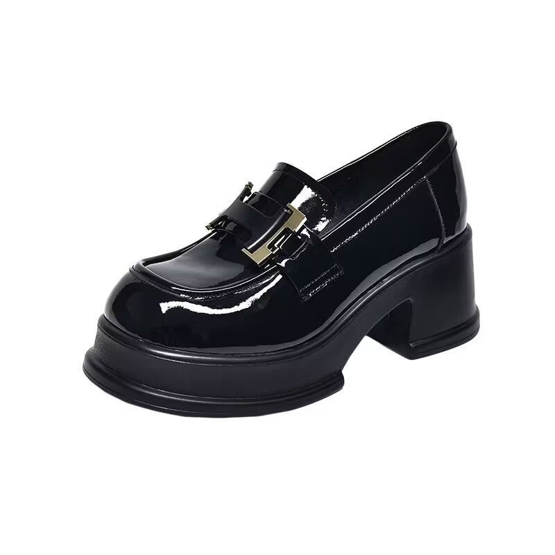 Žene platforme loaferice – zaobljenim nosom, PU gornji dio, gumena potplata, prednje vezanje, visina platforme 3-5 cm