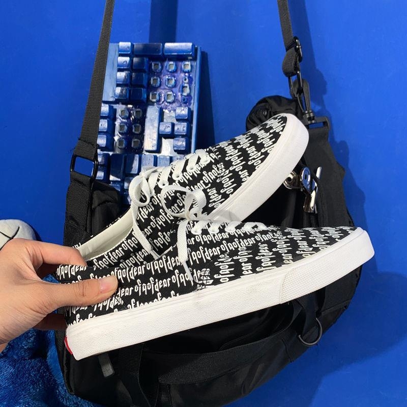 Flats tenisice - platnena gornja, niski vrat, okrugli vrh, gumeni potplat, unisex