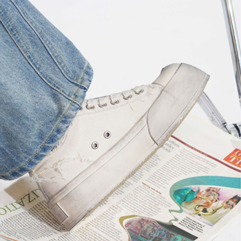 Muške tenisice od platna, zaobljeni nos, gumena potplat, uložak od mreže + latex