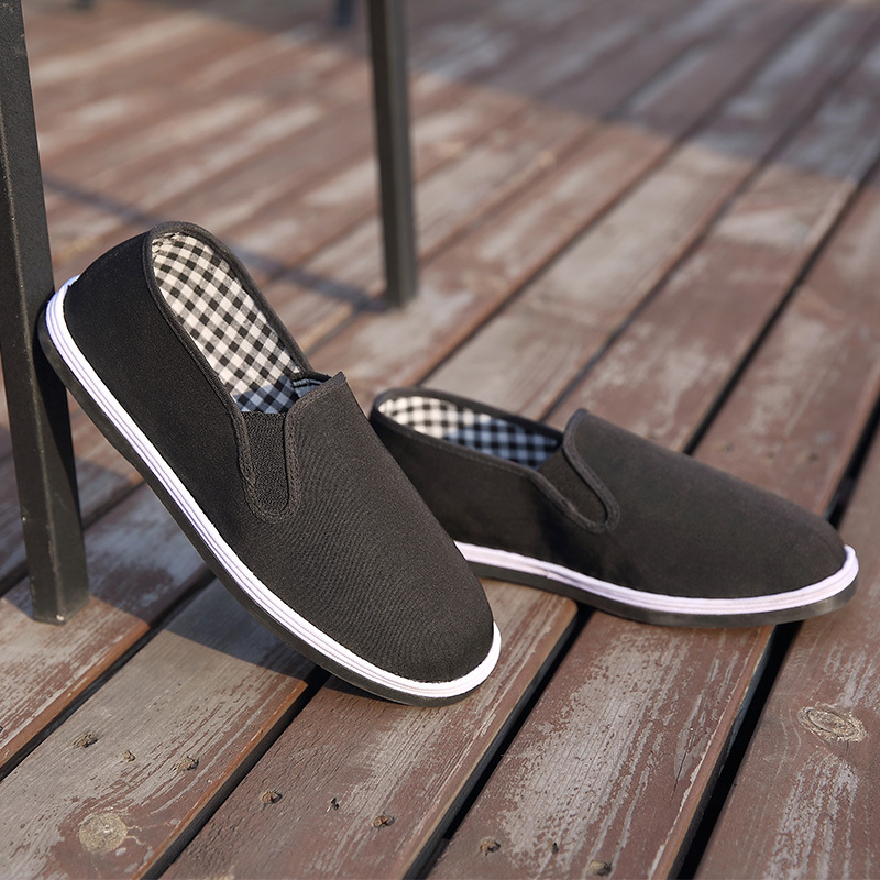 Canvas tenisky - Unisex, vrchná časť z plátna, podrážka z gumy, zaoblená špička, nízky podpätok 1–3 cm
