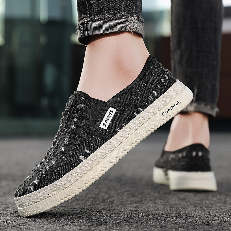 Muške tenisice od platna Slip-On, prozračne i otporne, niski profil, PVC potplat (Oblik vrha: okrugli; Materijal gornjeg: platno; Zatvaranje: Slip-On; Visina gornjeg: niski; Potplat: PVC)