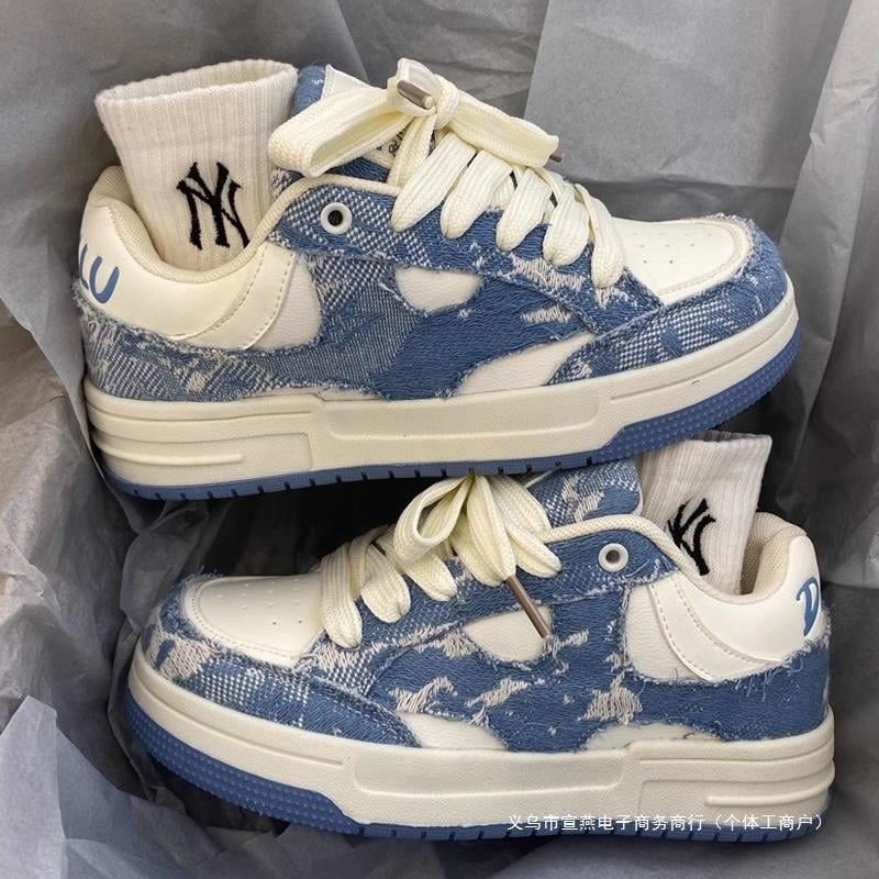 Unisex tenisice s okruglim vrhom, PU gornji dio, Skull uzorak, vezivanje šnura, podignuta potplata