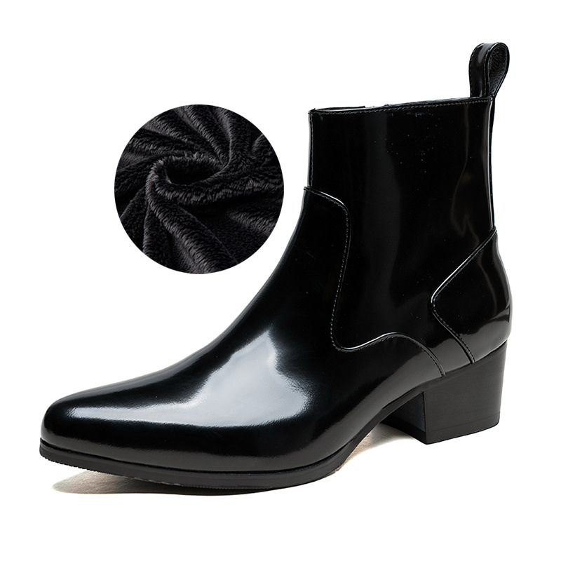 Kožne Chelsea čizme s oštrim vrhom, bočni zatvarač, visina pete 3-5 cm, gornji dio teleće kože, potplat od gume