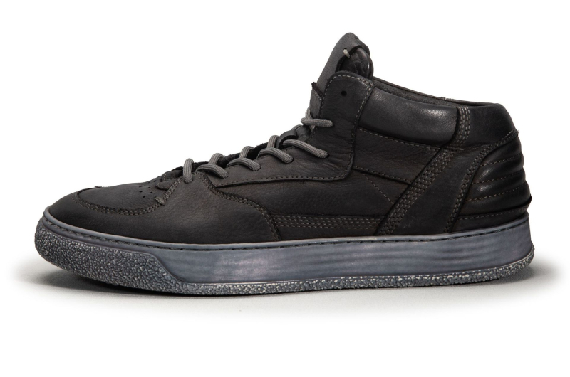 Ghete din piele pentru bărbați mid-top, upper din piele de vițel, talpă din cauciuc, vârf rotund, toc 3–5 cm, închidere frontală